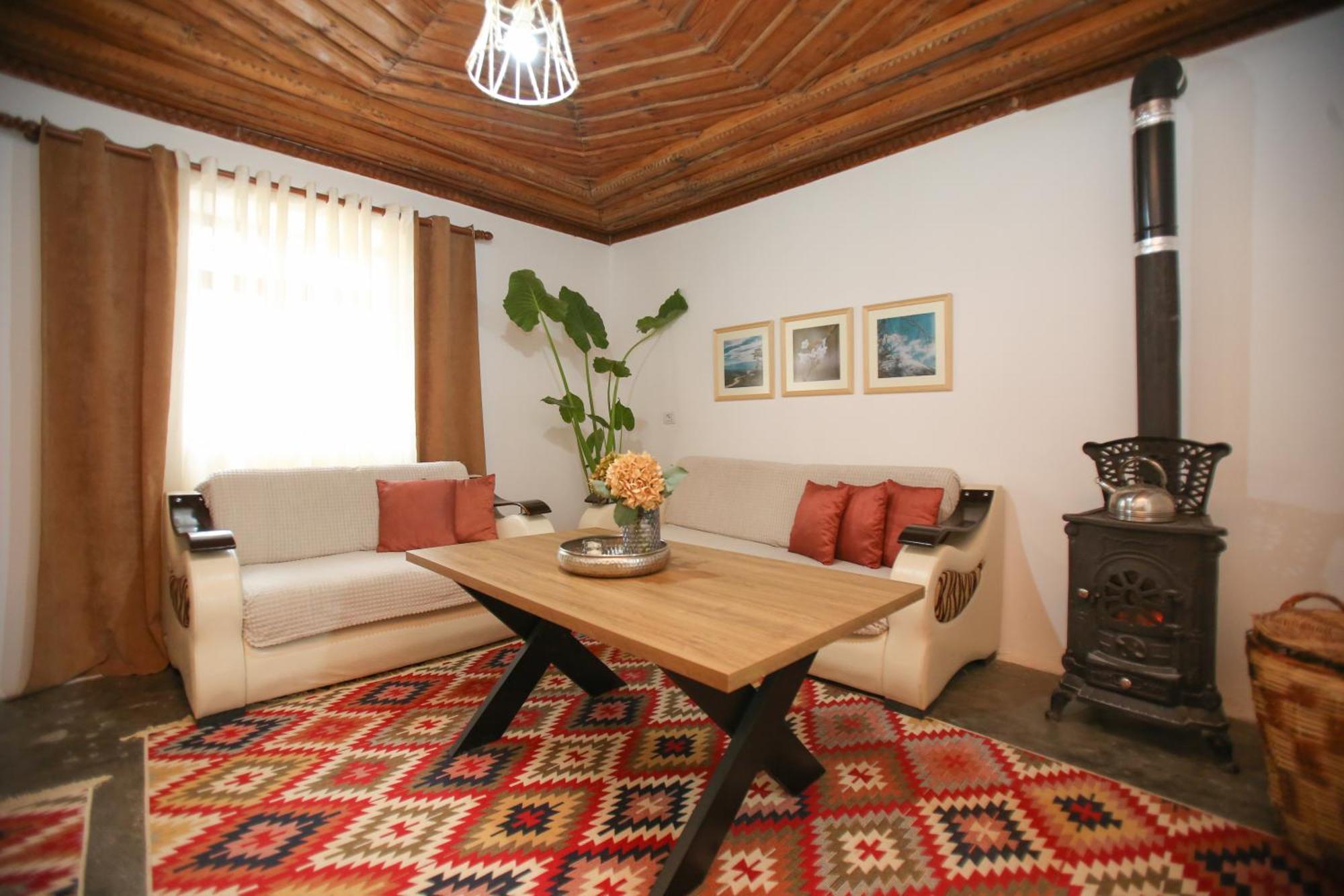 Chalet Village Bashaj