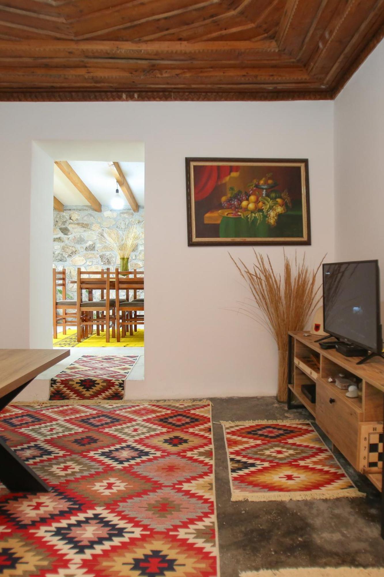 Village Chalet Bashaj